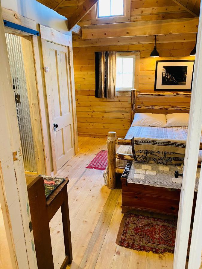 Aubin Sky Lodging At The Yl Ranch Savery ภายนอก รูปภาพ